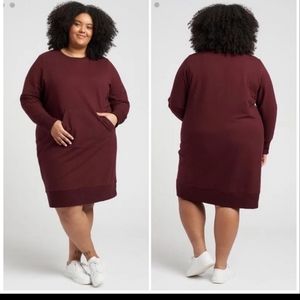 Universal Standard Bree in size L (22-24)